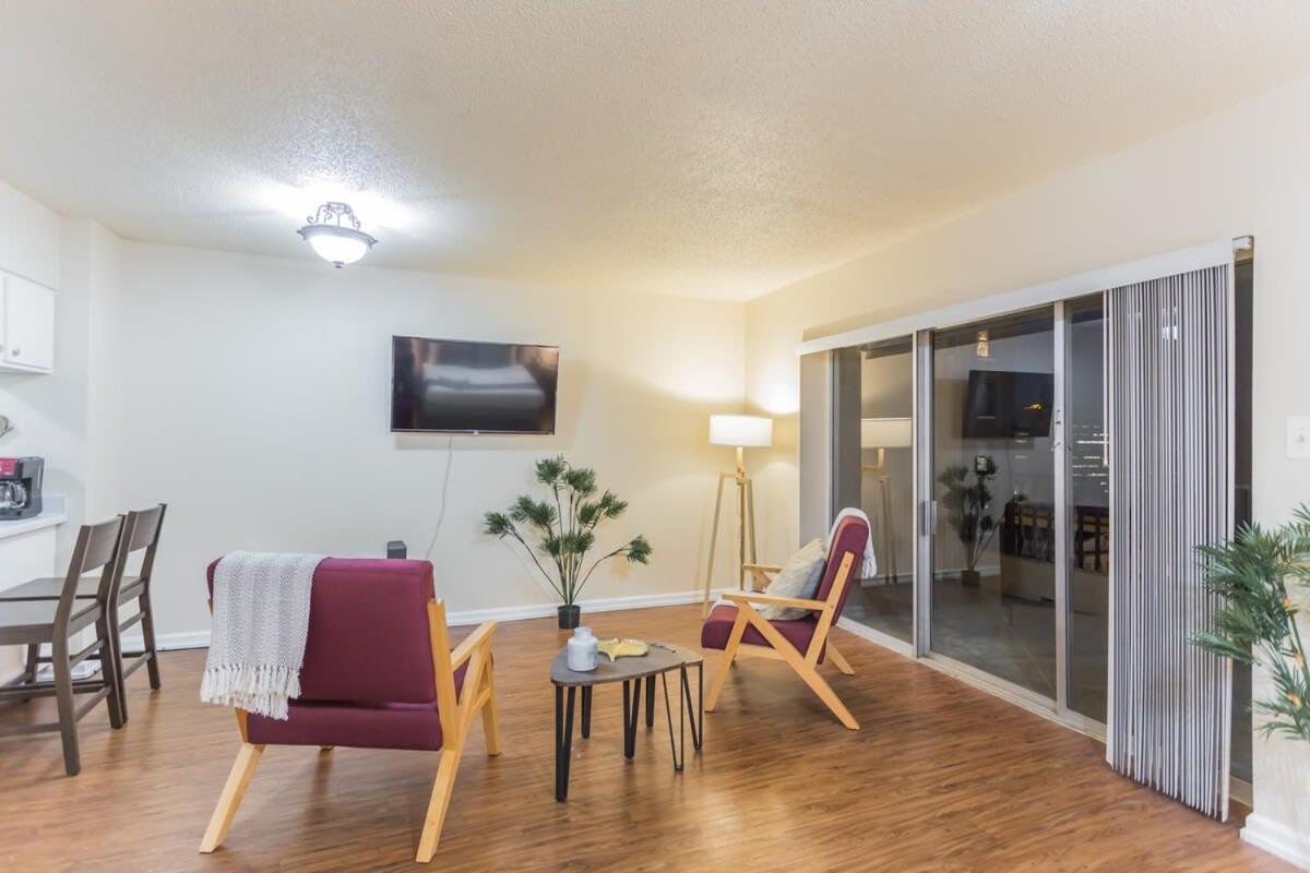 Affordable Downtown Memphis Apartment W Views Exterior photo